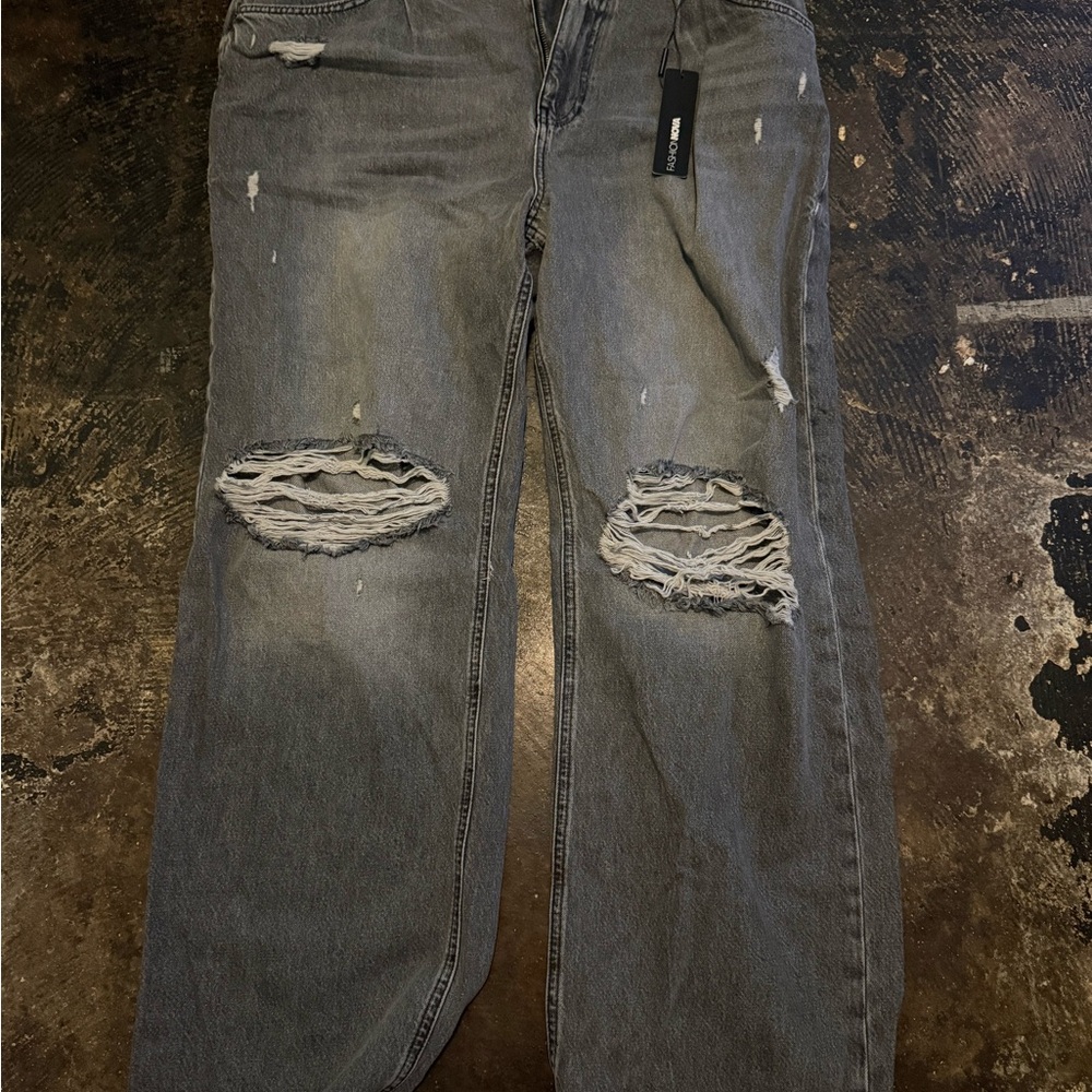 Fashion Nova Women's Distressed Gray Relaxed Jeans